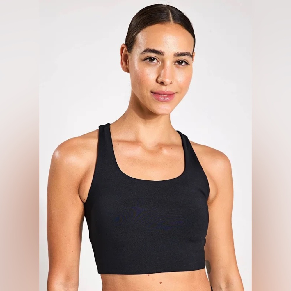 Girlfriend Collective bra size small in black